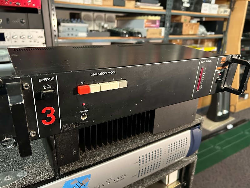 Roland Dimension D SDD320 Vintage Analog Stereo Chorus Reverb UK