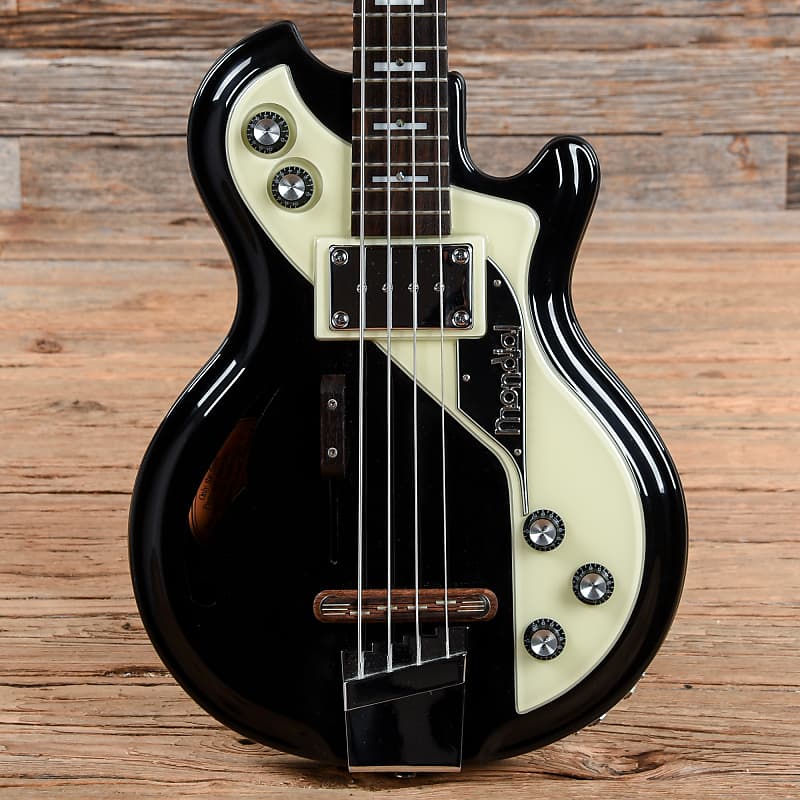 Italia Mondial Classic Bass Black 2000s (s162)