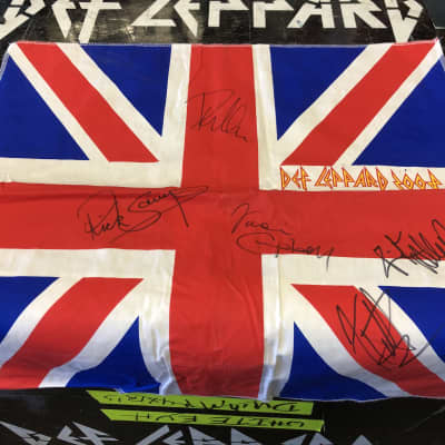 Rick Savage's, Def Leppard Washburn XB925 "St. George's Cross"5-String Bass Guitar PLUS Signed Touring Collection. Iconic! (#RS 5019) image 3