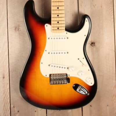 Fender Standard Stratocaster (MIM) 3 color sunburst guitar 2002 image 2