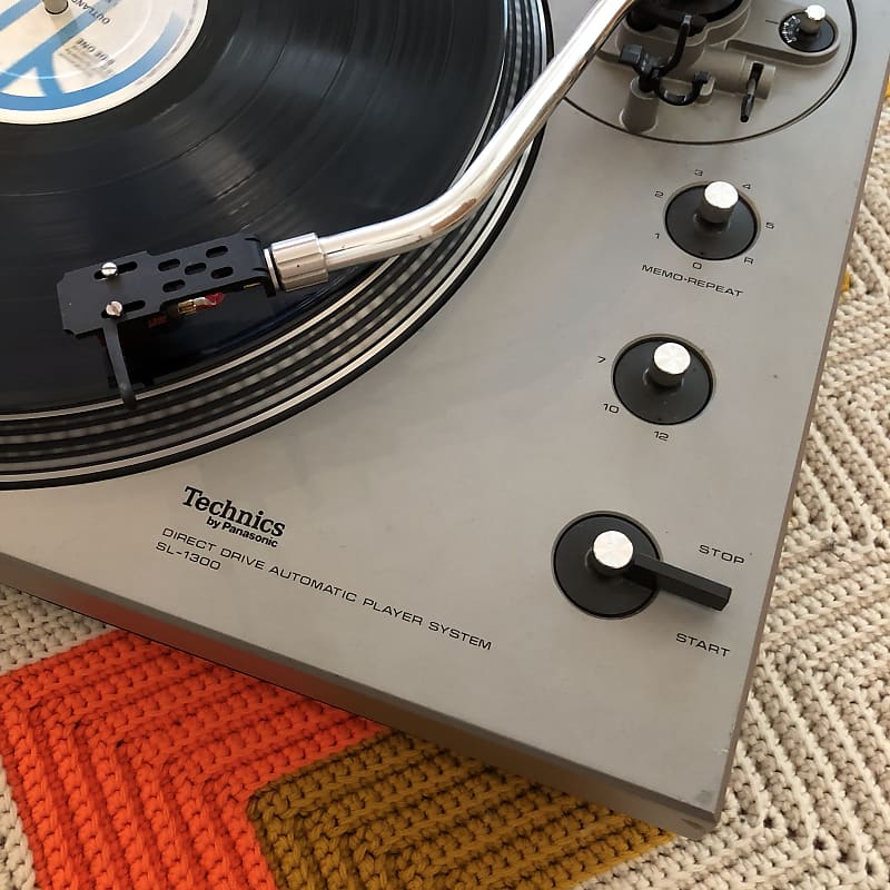 Technics SL-1300 Direct Drive Automatic Player System Turntable image 2