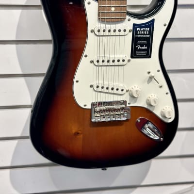 Fender Player Stratocaster Electric Guitar - 3-Color Sunburst (Philadelphia, PA) image 3