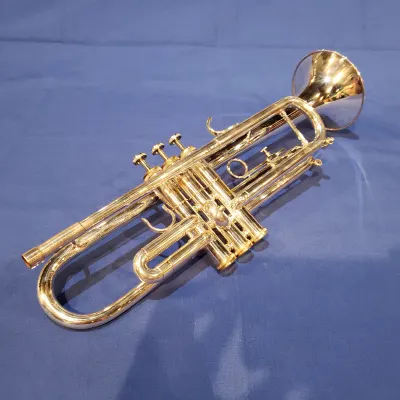 Getzen 700 Special Trumpet w/ Case & Accessories image 8