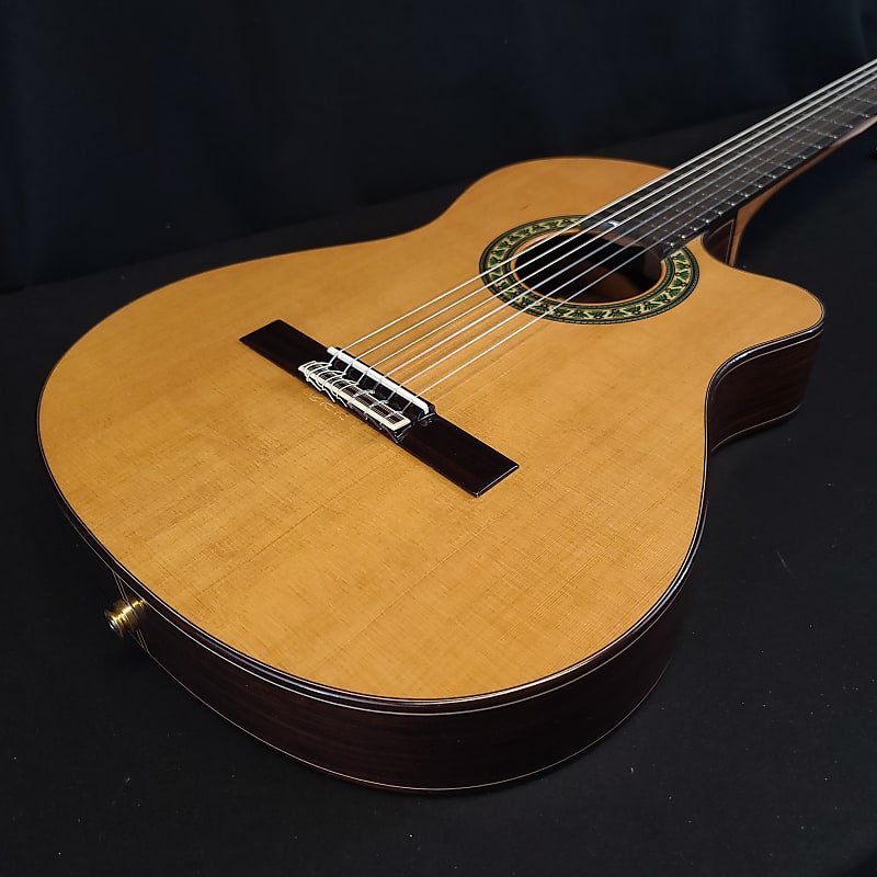 Alhambra 5P CT E2 Thinline Acoustic Electric Classical Nylon String Guitar w/Bag image 1