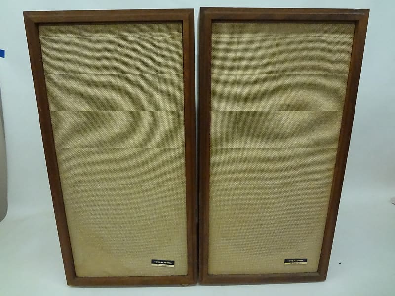 Realistic 40-1969A Vintage Bookshelf Speaker Set 1969 - Tested, Works  			
