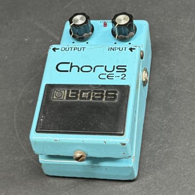 BOSS CE-2 銀ネジ＃8700 ７９年製造最初期物使用に関しては問題ありません