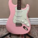 Squier Classic Vibe '60s Stratocaster with Laurel Fretboard 2019 - Present Shell Pink