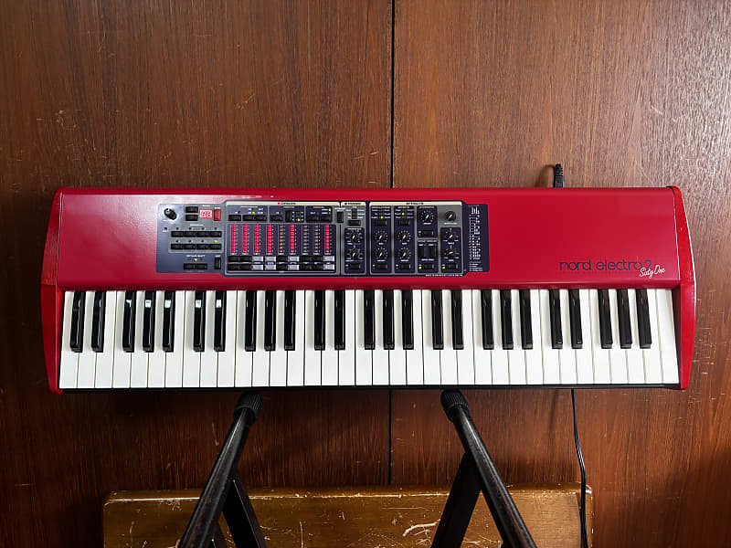 Nord Electro 2 sixty one 61key virtual electromechanical w