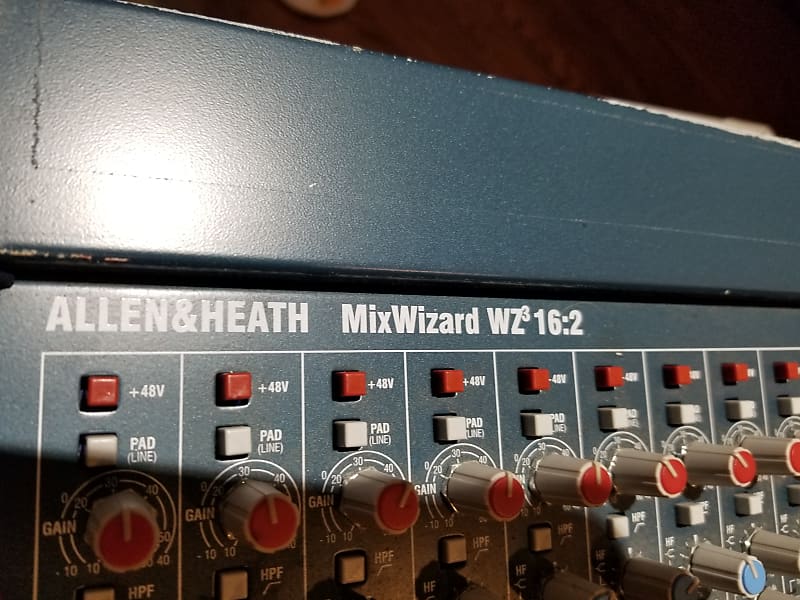 Allen & Heath MixWizard WZ3 162 Analog Mixer 2007 Blue Reverb