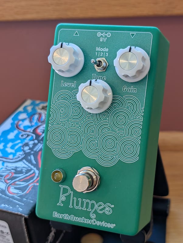 EarthQuaker Devices Plumes Small Signal Shredder