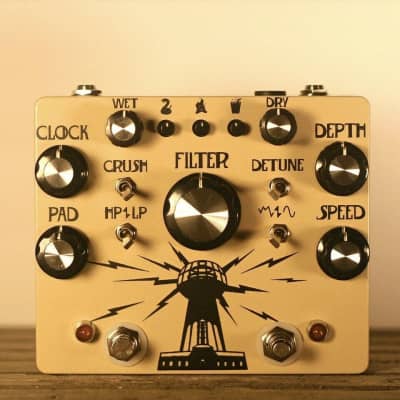 Reverb.com listing, price, conditions, and images for hungry-robot-the-wardenclyffe-deluxe