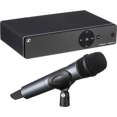 Sennheiser XSW 1-835-A Wireless Vocal Set, Includes SKM 835-XSW Handheld Transmitter with e835 Super Dynamic Cardioid Capsule, MZQ 1 Microphone Clip, image 15