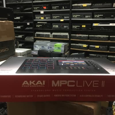 Akai Professional MPC Live II Music Production /sampler / MPCLIVE II in box //ARMENS// image 2