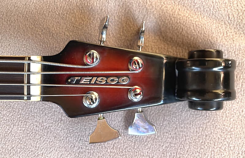 TEISCO FB-2 VINTAGE c.1968 MIJ SCROLL HEADSTOCK VIOLIN BASS w/VINTAGE HARD  CASE