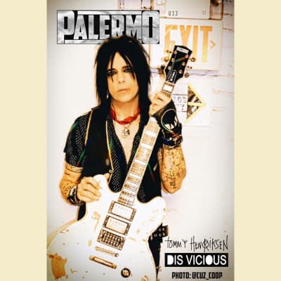 Palermo DIS VICIOUS 2018 Tommy Henriksen / Alice Cooper / Hollywood Vampires White Relic w/ 335 Case imagen 4