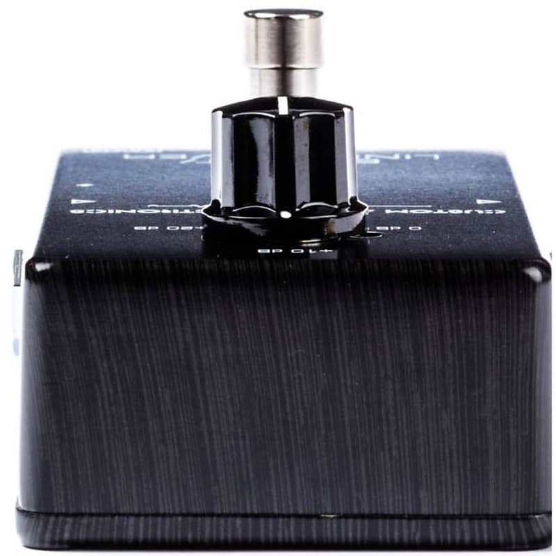 MXR MC401 CAE Custom Audio Boost / Line Driver Effects Pedal