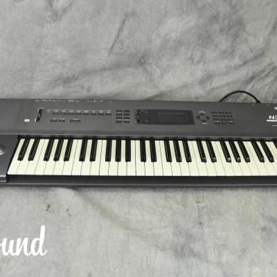 Korg N364 Music Workstation Synthesizer in Very Good Condition