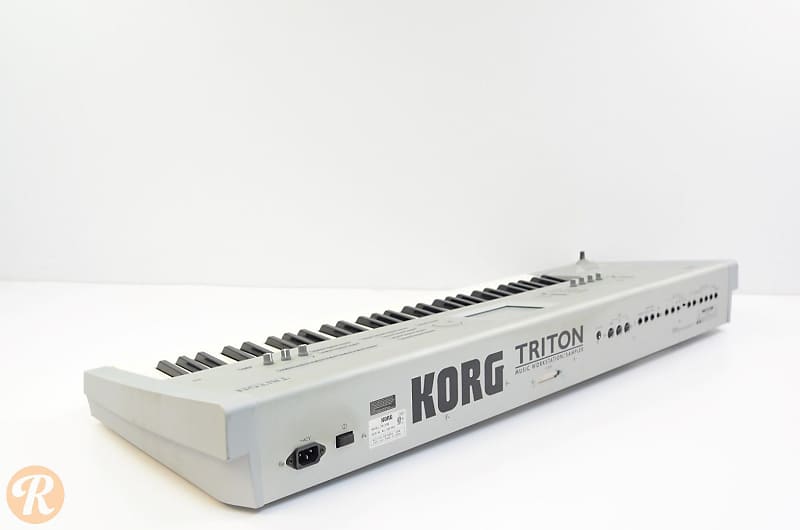 Korg Triton 61-Key 62-Voice Polyphonic Workstation (1999 - 2000) image 3