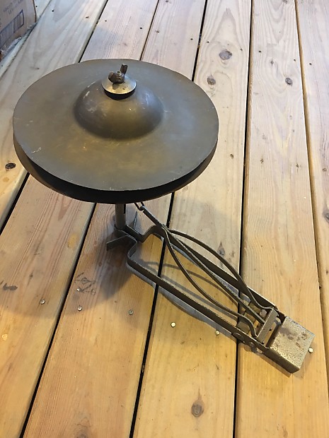 Foot cymbal outlet