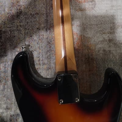 Fender Stratocaster Lefty  1999 3 Tone with Hard Case image 7
