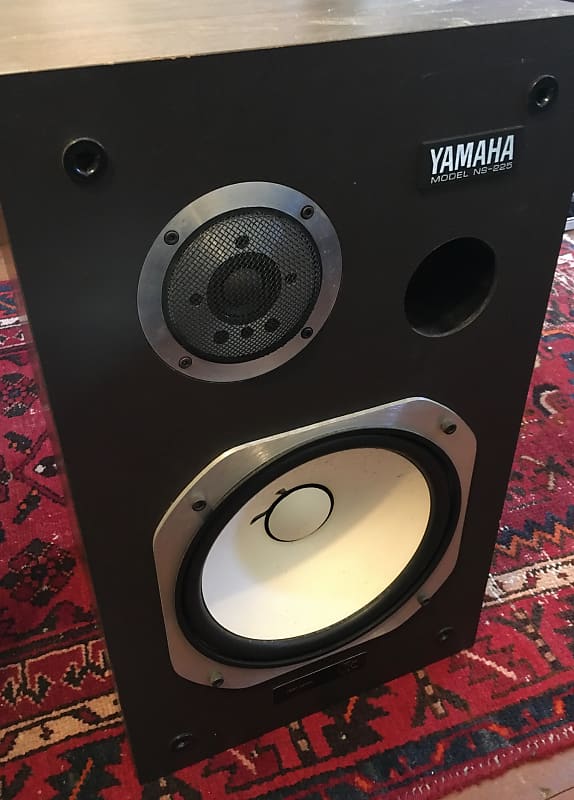 Yamaha ns sales 225 speakers