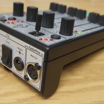 Faderfox Micromodul LV2 MIDI Controller | Reverb Canada