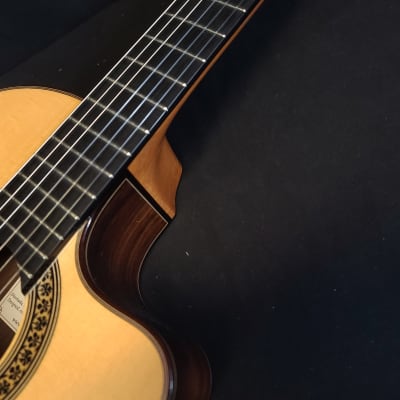 Jose  Ramirez Cutaway 2 Studio Classical Acoustic Electric Guitar SPRUCE Top w/Hard Case image 9