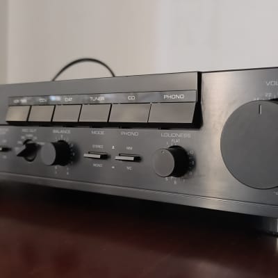 Yamaha  CX-600 Natural Sound Stereo Preamplifier 1989 black image 1