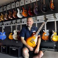 Guitar Hangar