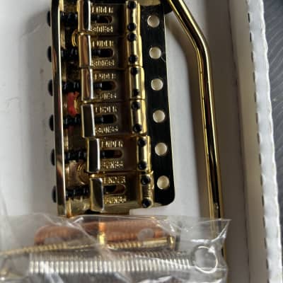 Fender USA Gold NOS Tremolo Assembly image 11