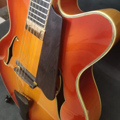Yunzhi Model 810 Jazz Archtop Guitar 2021 - Solar Color image 2