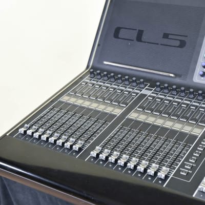 Yamaha CL5 72-Channel Digital Mixing Console CG00ZQQ image 5