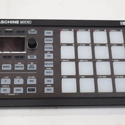 Native Instruments Maschine Mikro Mk2 Production and Performance System image 2