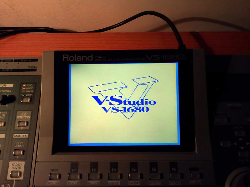 SN - Roland VS-1680