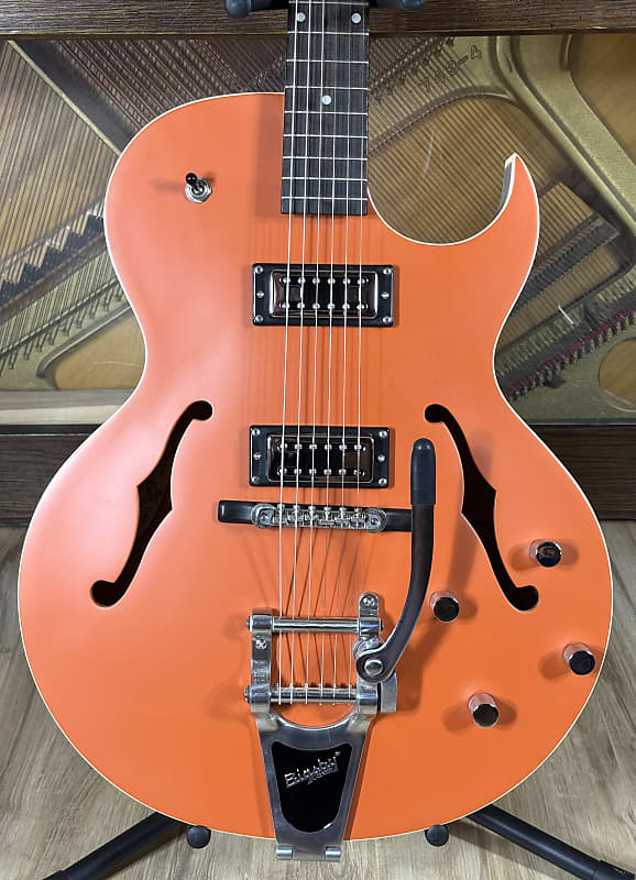 The Loar LH-306T | Reverb