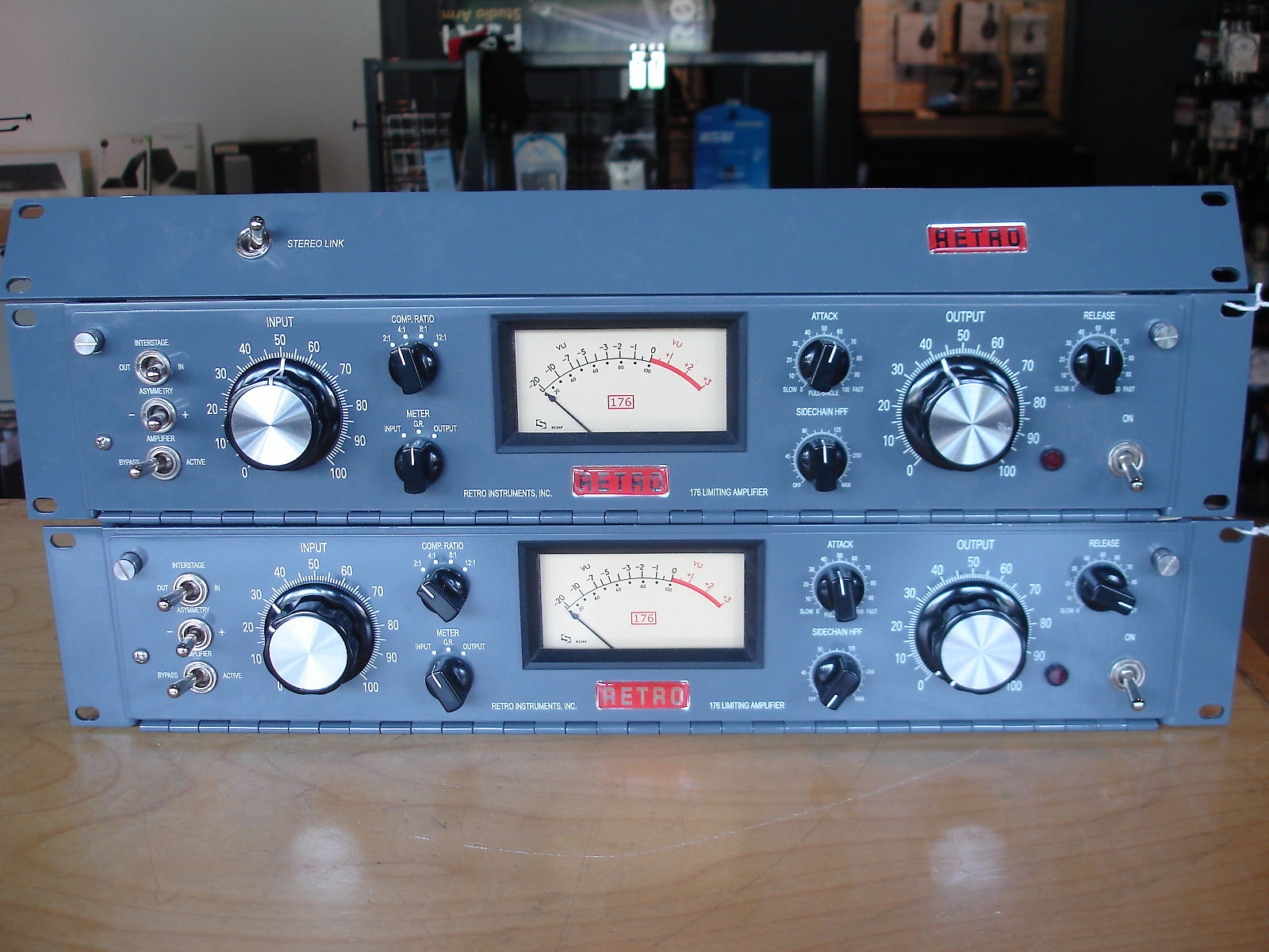 Retro Instruments 176 Tube Limiting Amplifier (Pair) Reverb