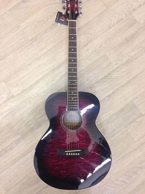 Freshman online acoustic guitar