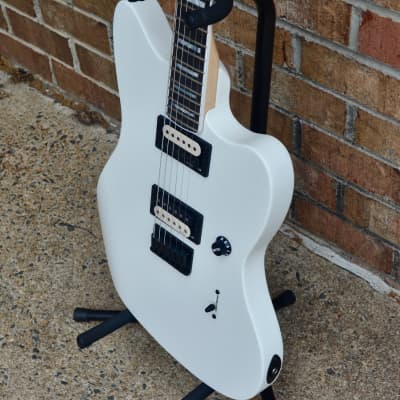 Fender Jim Root Jazzmaster® V4, Ebony Fingerboard, Flat White image 4