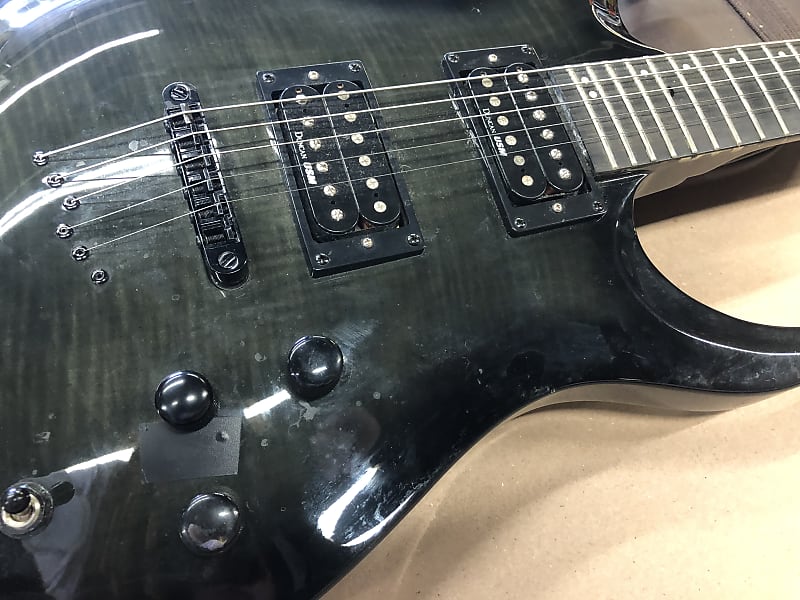 Washburn XM Pro Electric Guitar w Case