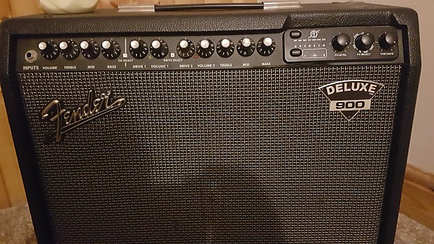 Fender deluxe 900 amp cheap
