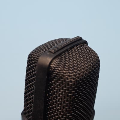Sennheiser MD 421-U Cardioid Dynamic Microphone | Reverb