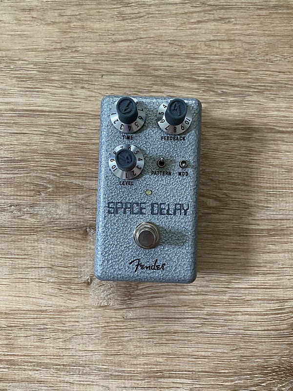 Fender Hammertone Space Delay