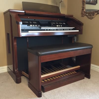 Roland AT-900 Atelier Combo Organ Platinum Edition