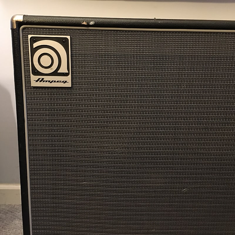 Ampeg B410HE 4x10 Ampeg B410HE 4x10