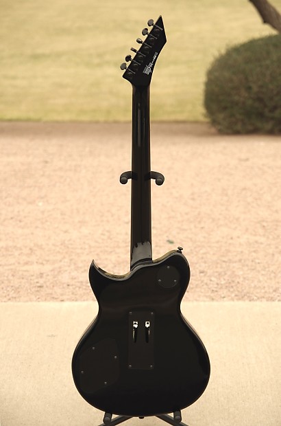 Washburn Idol HM WI-50V in Black w/ Schaller Floyd Rose