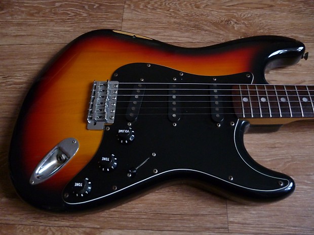Tokai Silver Star SS-36 1982 3 Color Sunburst | Reverb