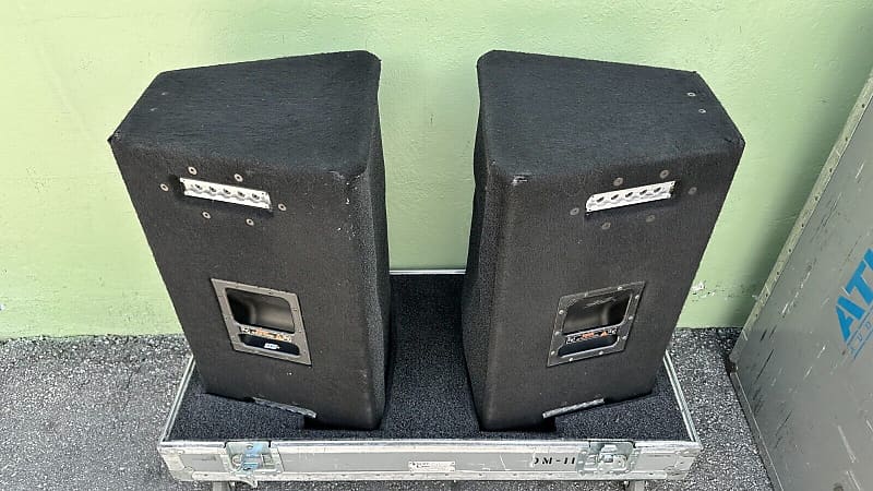 EV DML-1152A 2-Way Full Range Speakers W/Carpet & W/Case #03895 (Pair)