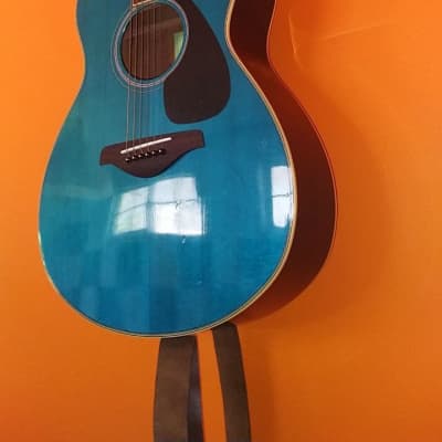 Yamaha FS820-TQ Solid Spruce Top Concert Acoustic Guitar Turquoise