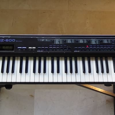 Casio HZ-600  (1987)  Spectrum Dynamic Synthesizer