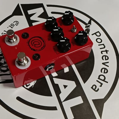 【美品】JHS Pedals The AT+ Black Edition JHS AT Andy Timmons Drive V2 Pedal - Black with Red Logo